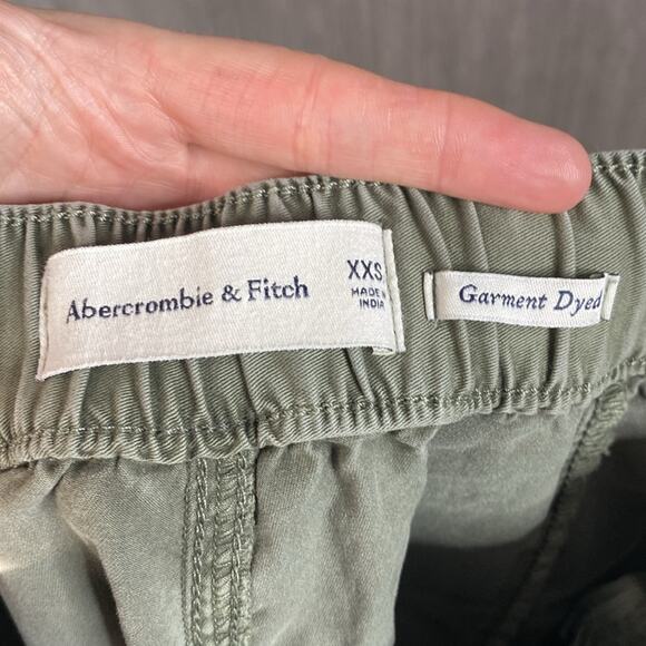 Abercrombie & Fitch Pull-On Wide Leg Cargo Pant in Green XXS - Picture 4 of 7